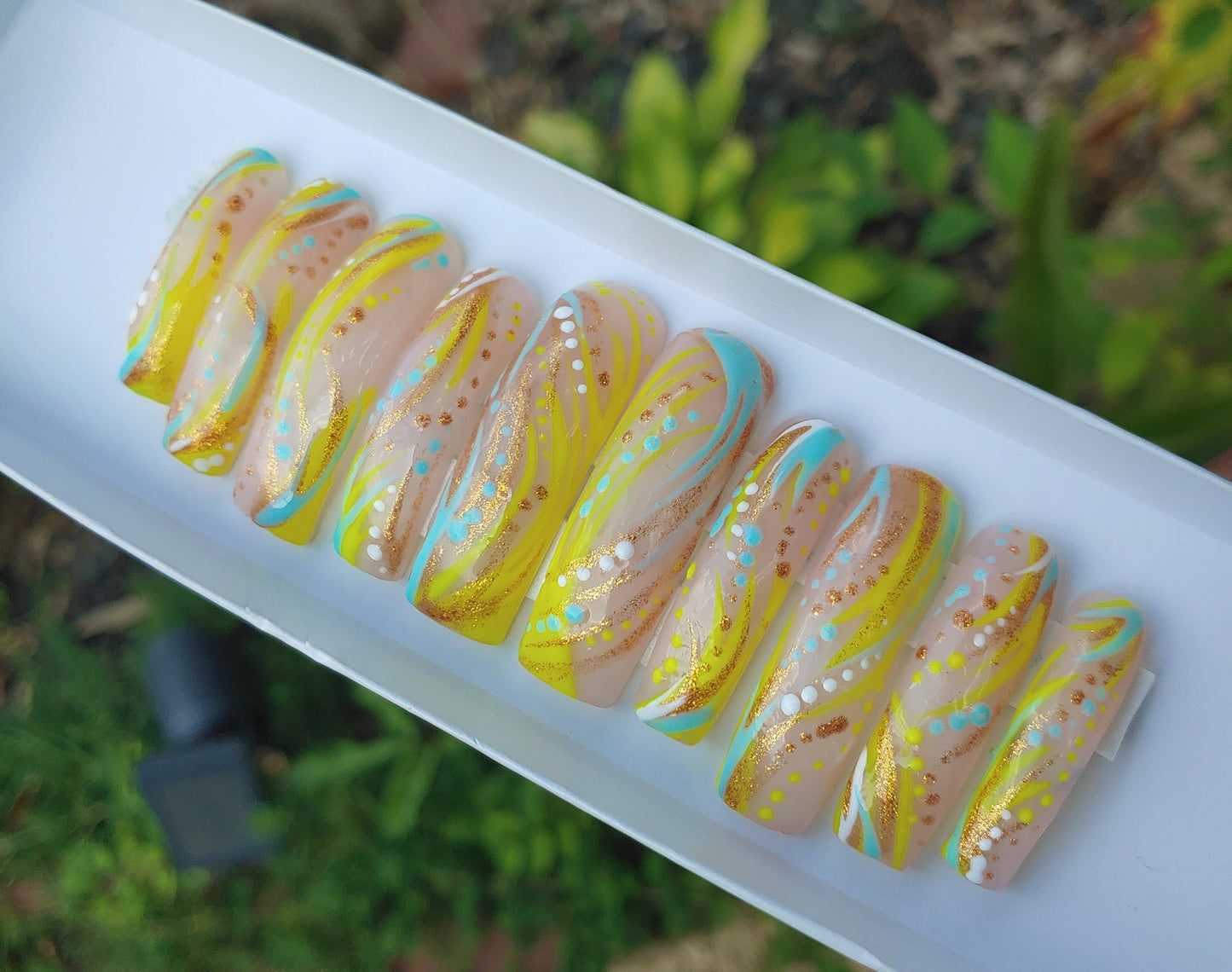 Cha-Ching Curve 90s nail style $et Lime, baby blue, and gold